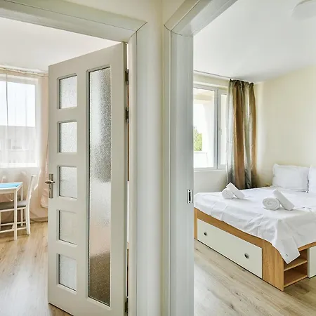 Apartmán Delta Planet Budget Flat 2 Guests