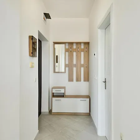 Delta Planet Budget Flat 2 Guests * Varna